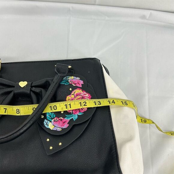 Betsey Johnson Floral Bow Satchel Handbag Black Women's Casual Bag NWOT - Picture 10 of 12